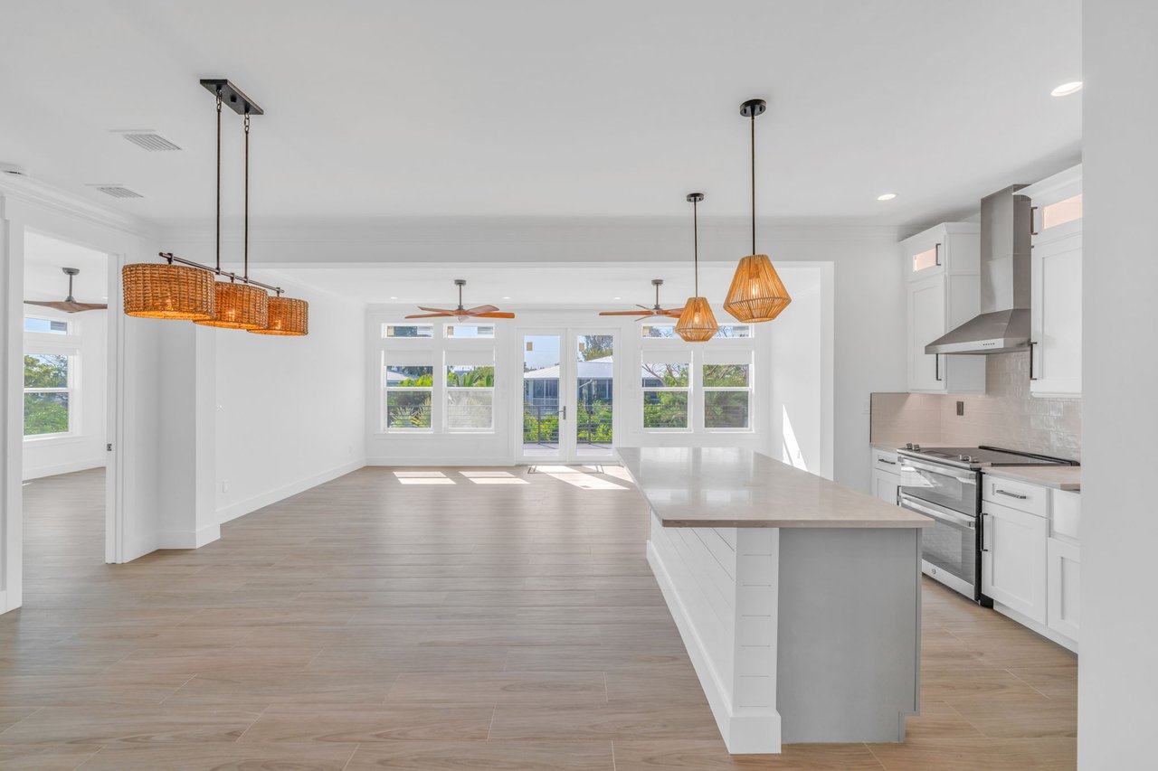 17210 Angelfish Lane