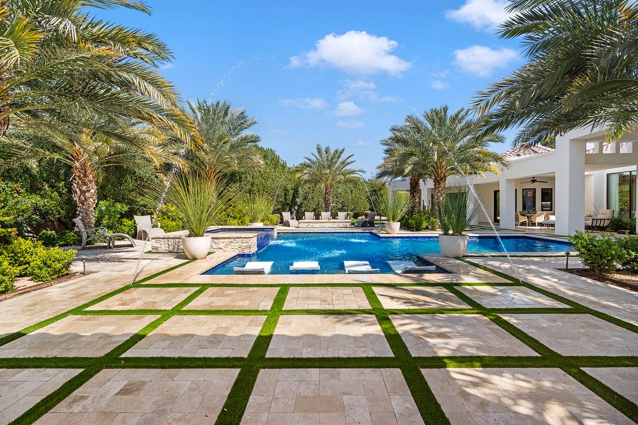 6600 N CARDINAL Drive