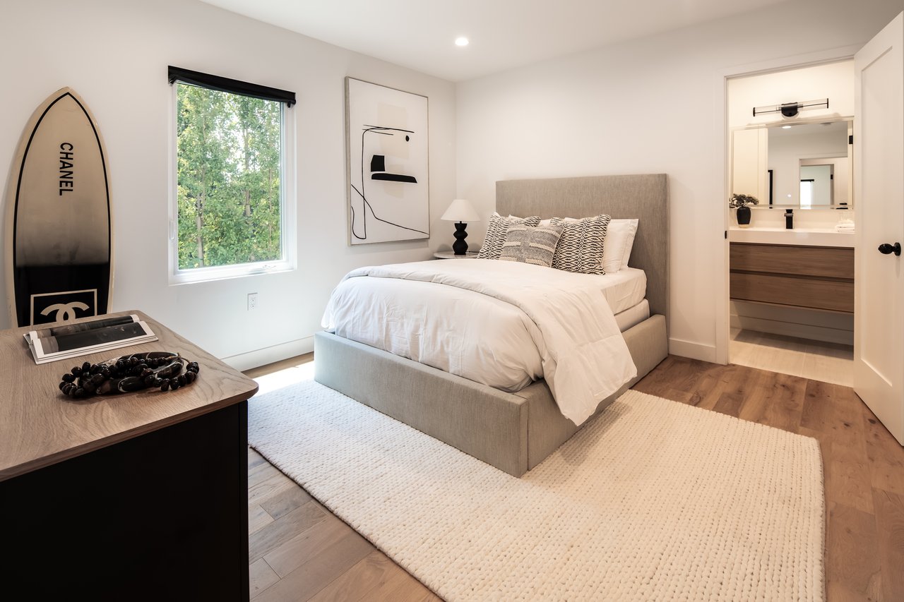 1363 S Curson Ave, Wilshire Vista