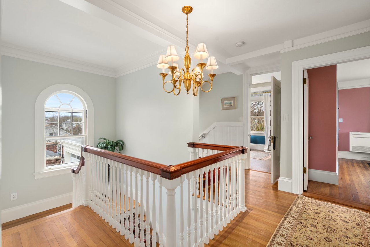 25 Seaview Avenue