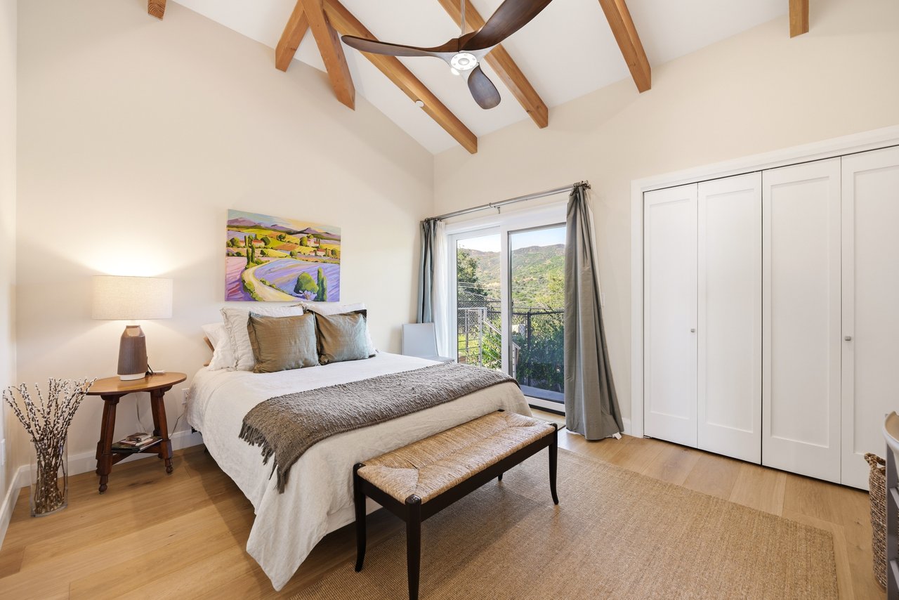 27008 Old Chimney Rd