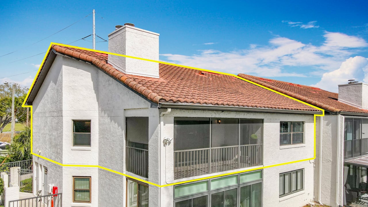 Luxury Lakefront Winter Park Condominium for Lease