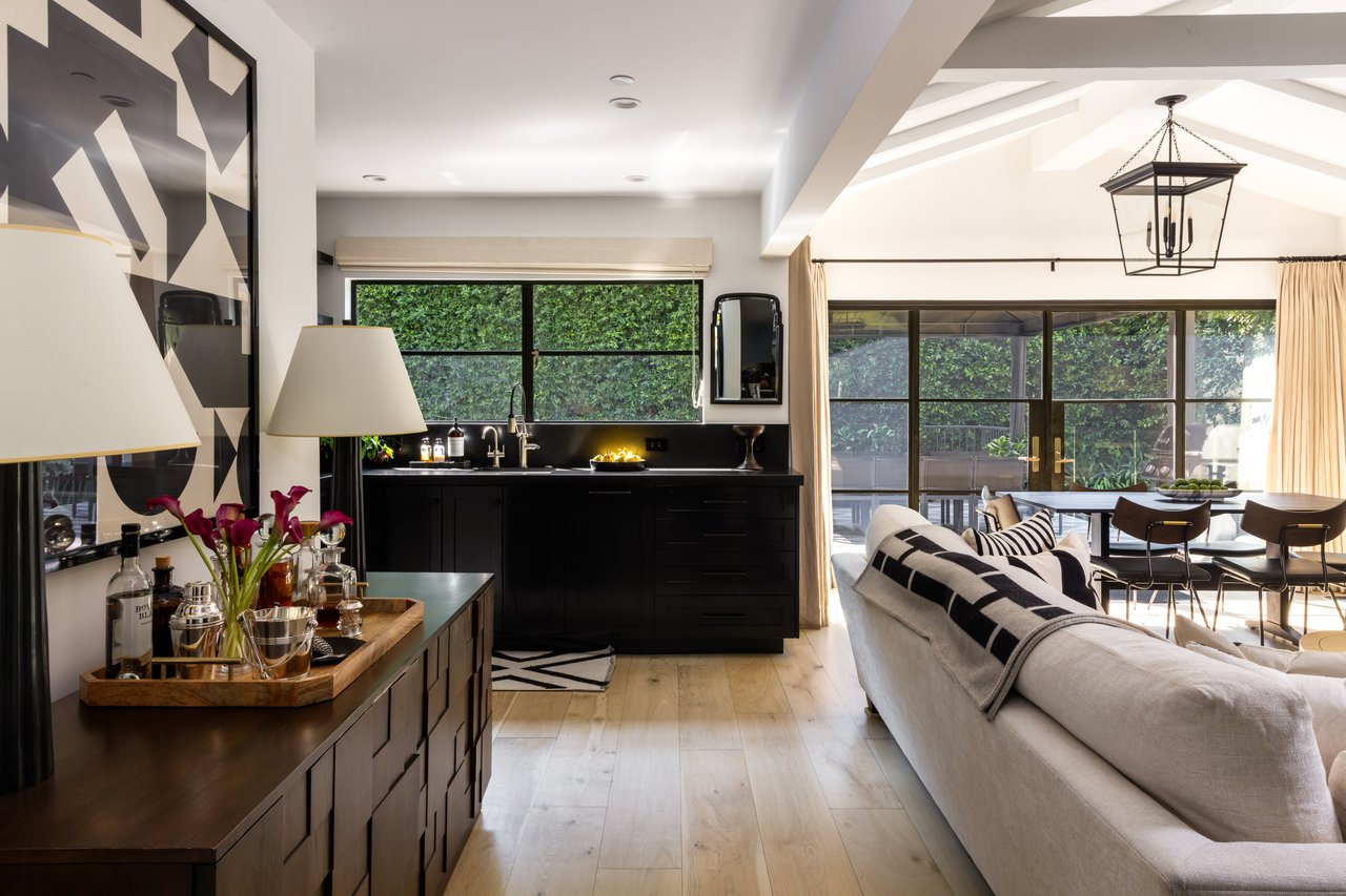 1853 Franklin Canyon Dr, Beverly Hills