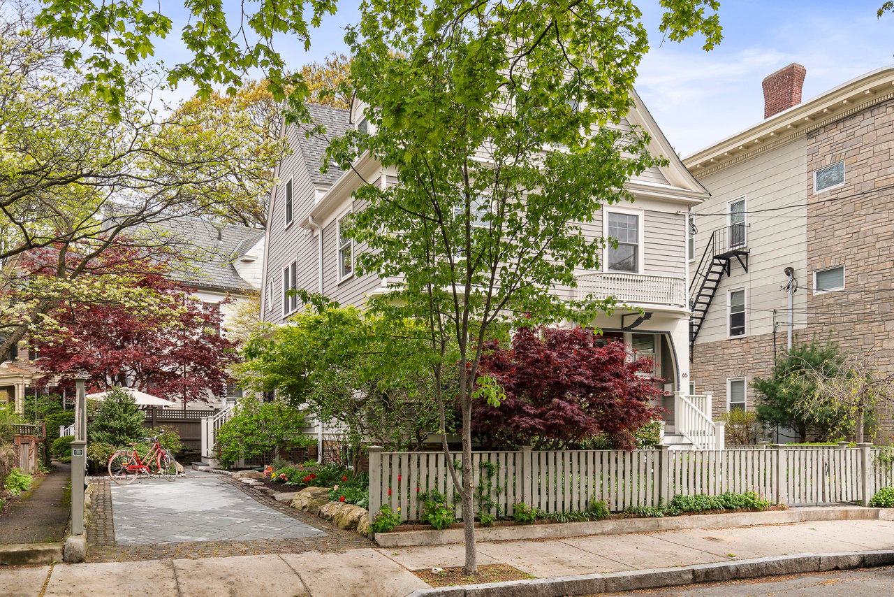 65 Wendell Street