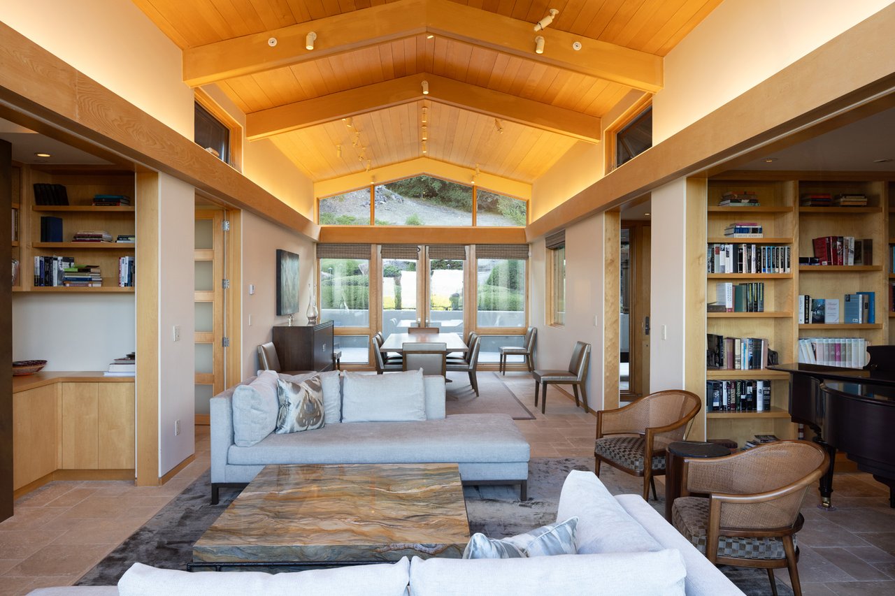 Where Modern Elegance Meets Coastal Serenity