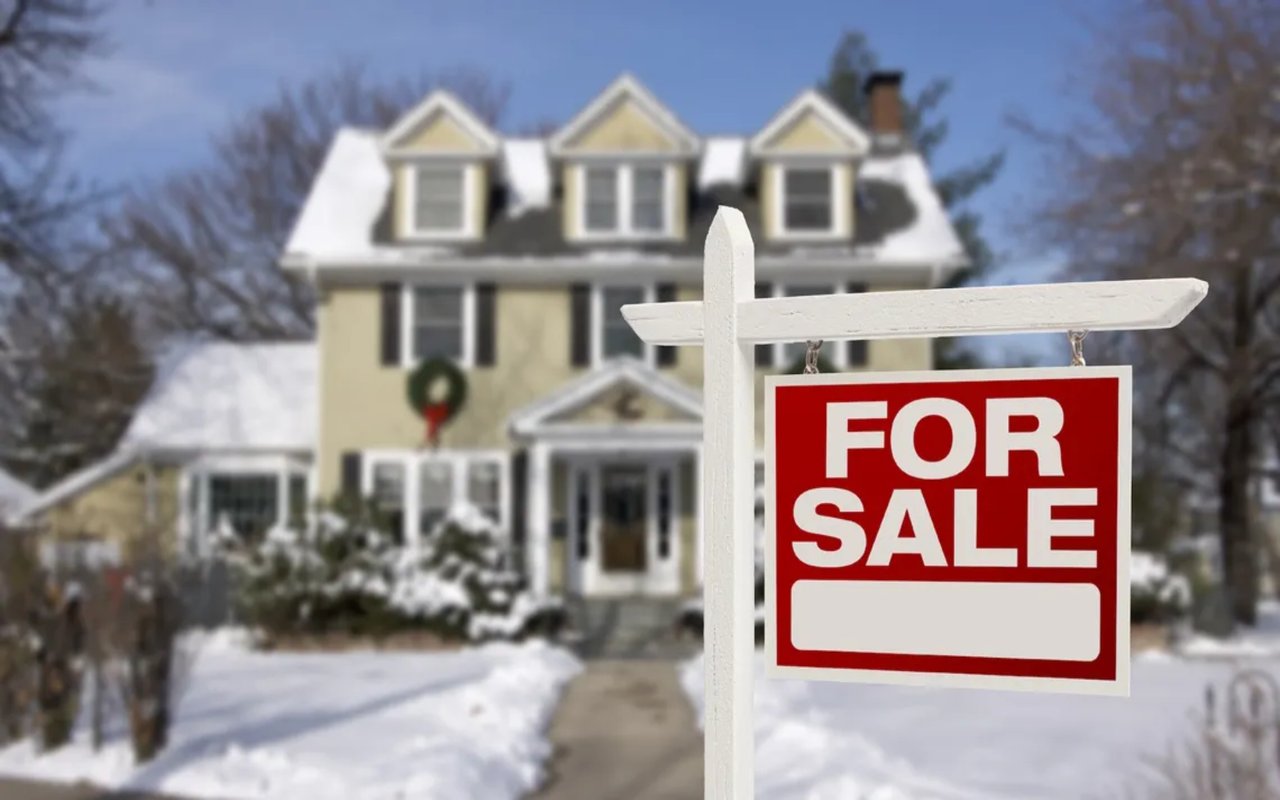 Should You Buy A Home In Winter? Pros And Cons Of A January Purchase