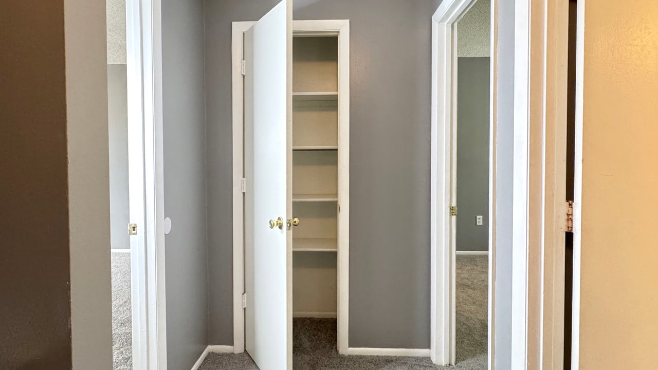 Lake Baldwin Area Townhouse with Private Garden Patio