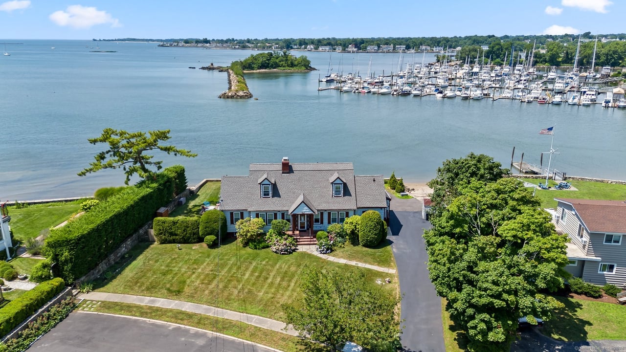  139 Downs Avenue, Stamford, CT 06902 