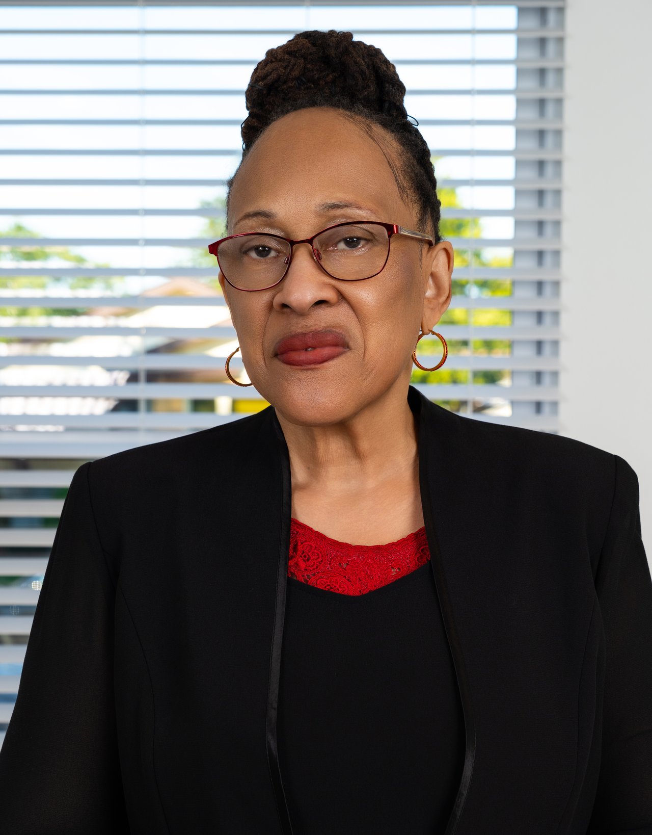 Lynne Harris