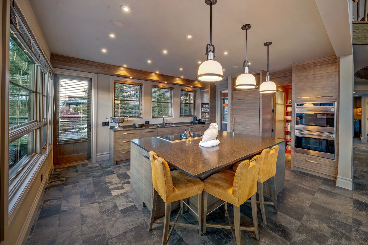 17 Prospect Heights