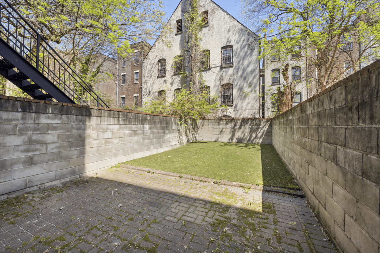 309 W 138TH Street