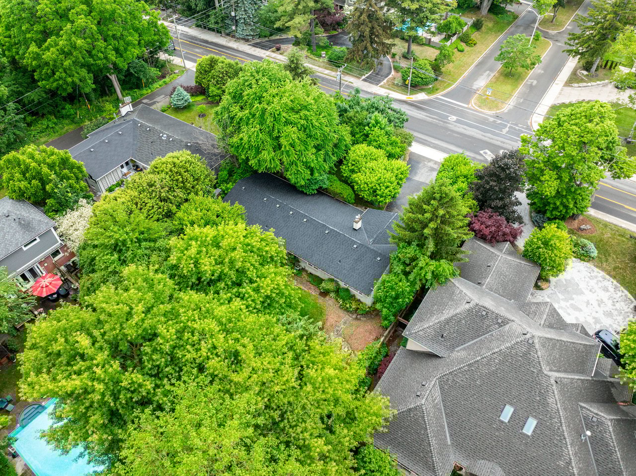 4312 Lakeshore Road, Burlington