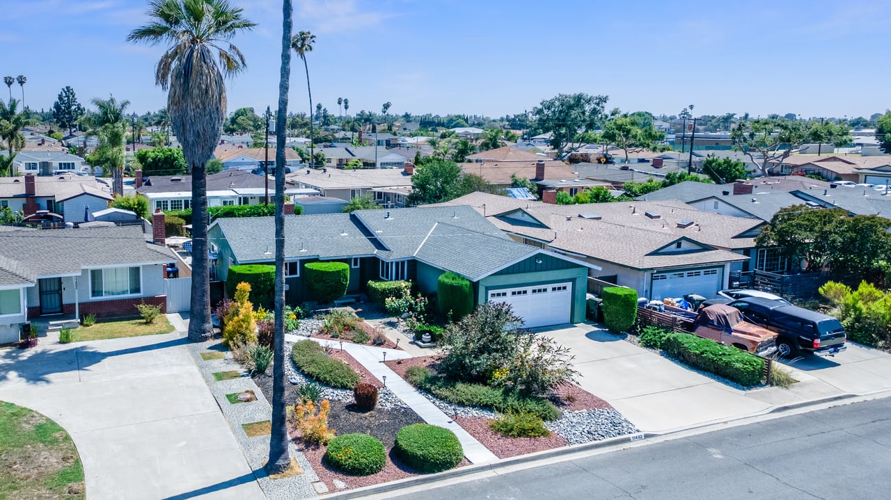 Effortless Comfort in Garden Grove