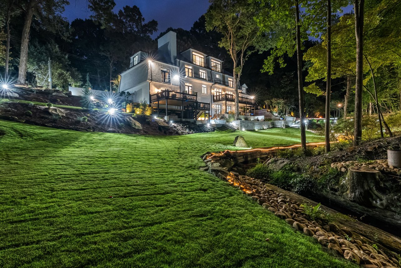 W Paces Ferry Drive