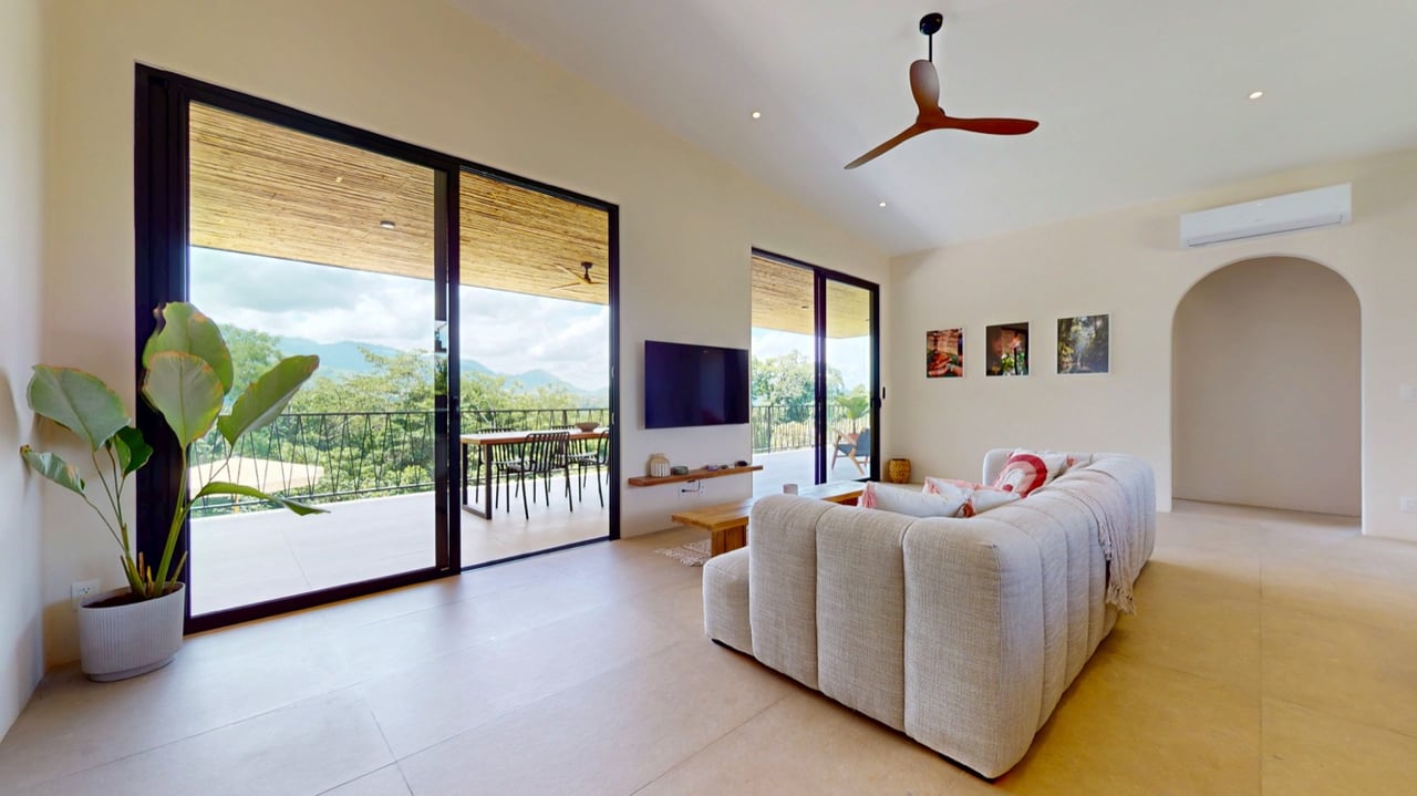 New Modern Ojochal Home with Pool, Office & Mountain Views 24/7 Security