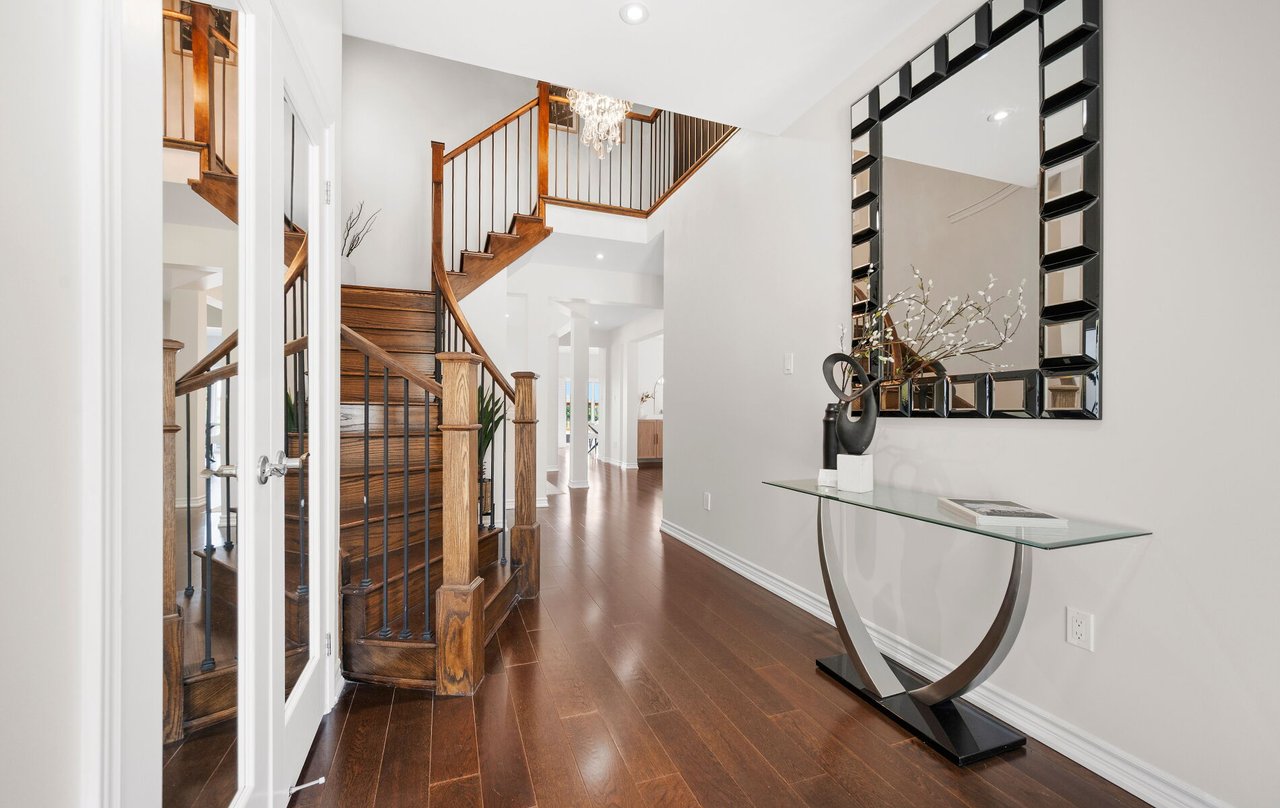 46 Lola Crescent