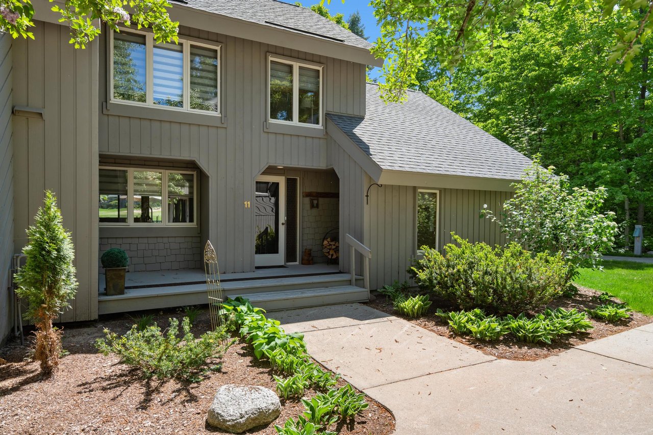 Wildwood Condo, Walloon Lake