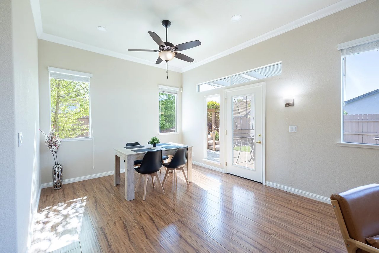 2121 Mullen Ct