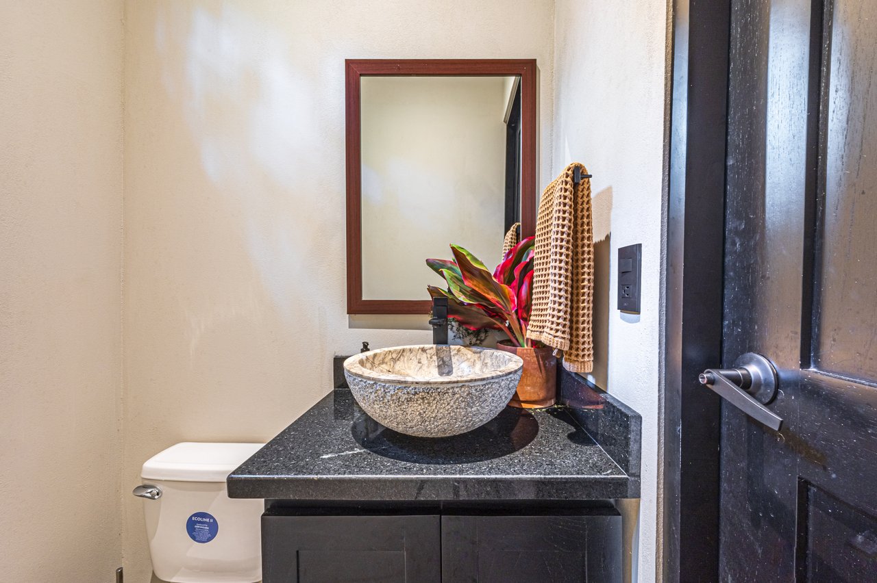 La Sombra Villas, Where Nature Meets Comfort in Tinamates!