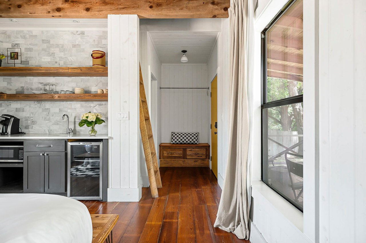 CAMP COMFORT