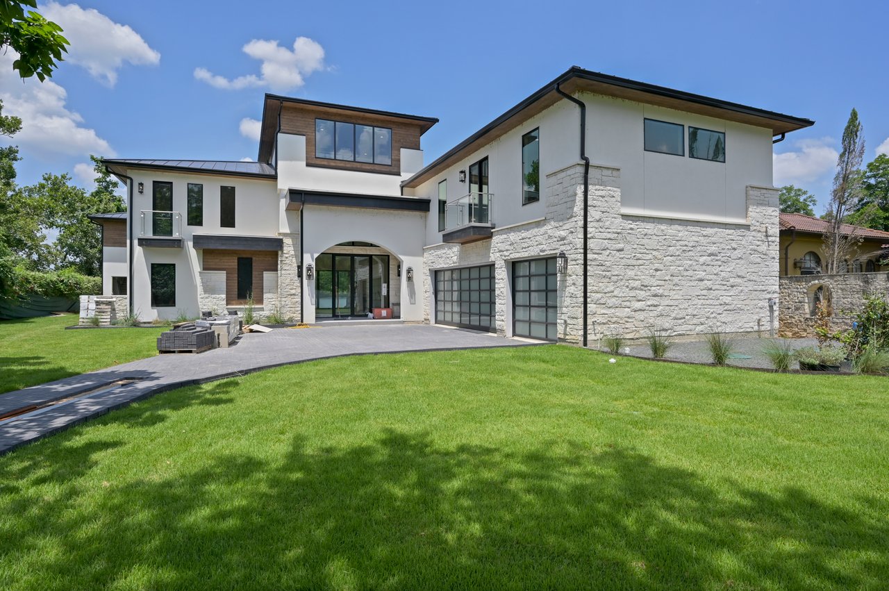 1748 Channel Road