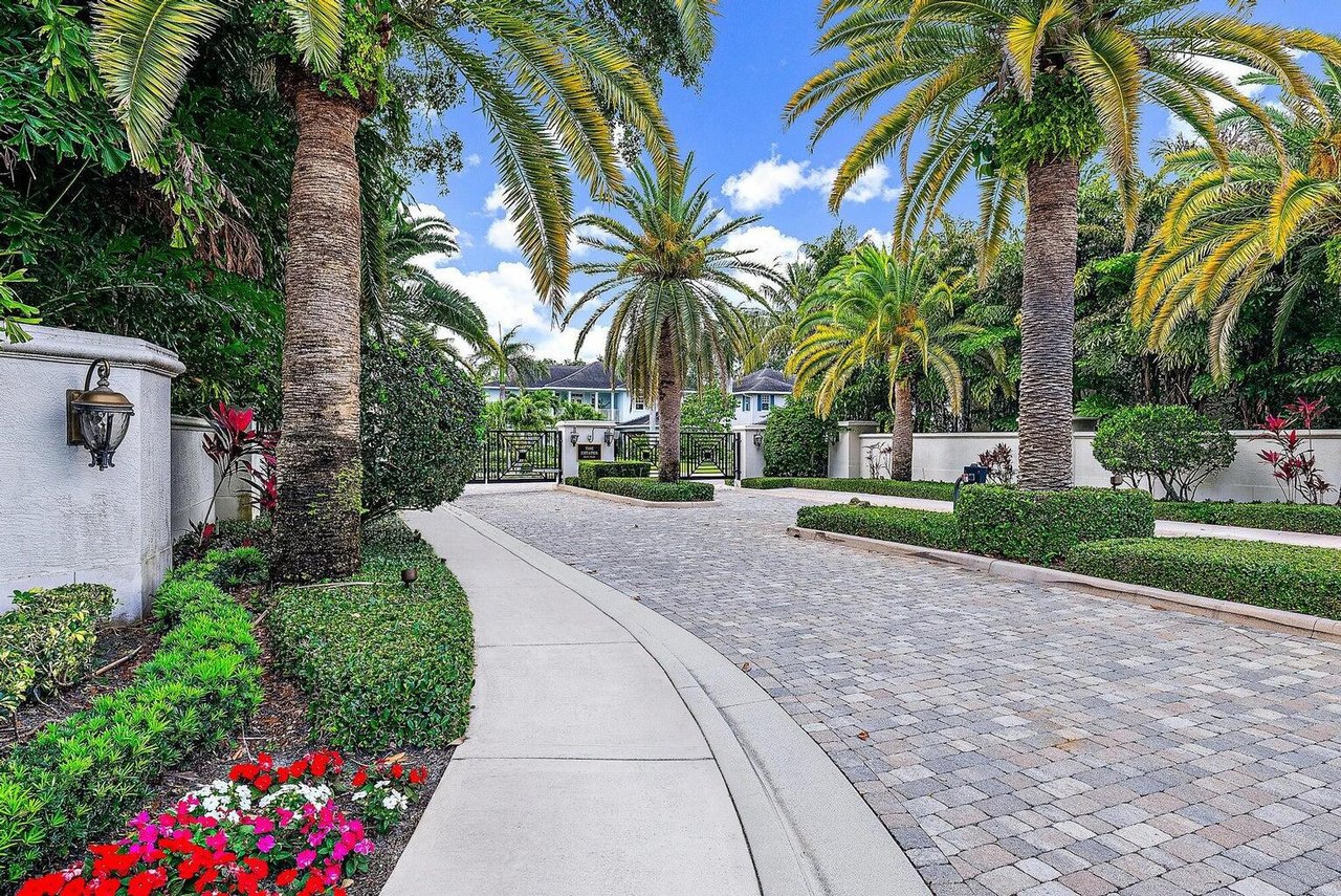 Luxury Modern Single Family Home For Rent North Palm Beach - Lynn Dachisen
