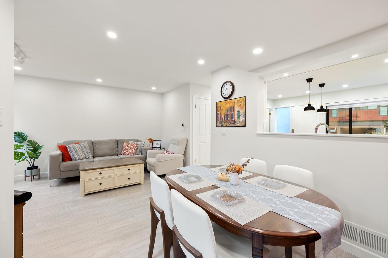 4681 Fernglen Pl