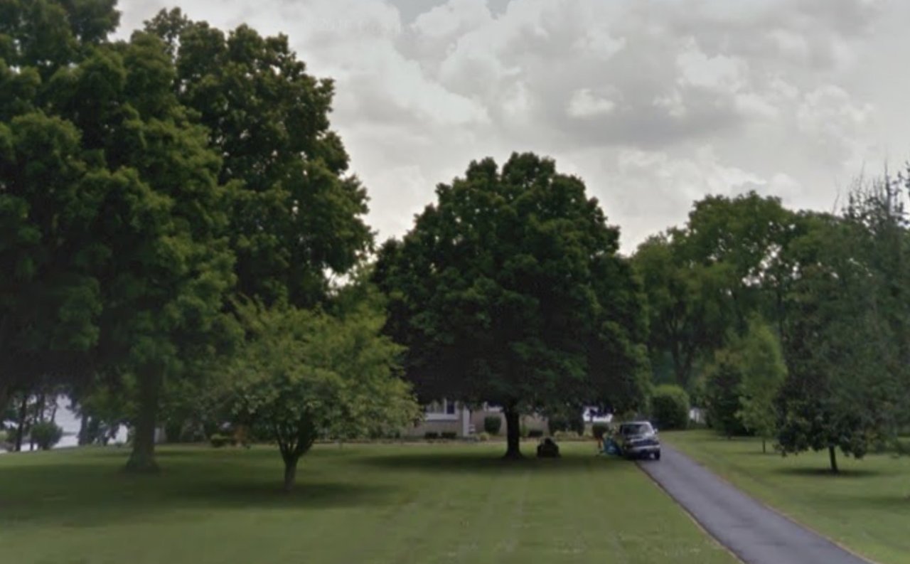 230 Bluegrass Dr