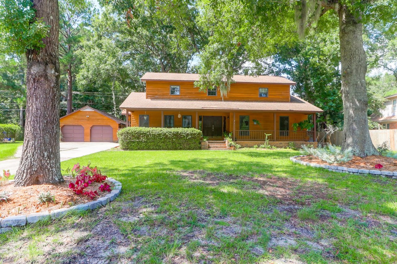 4 Shadowmoss Parkway