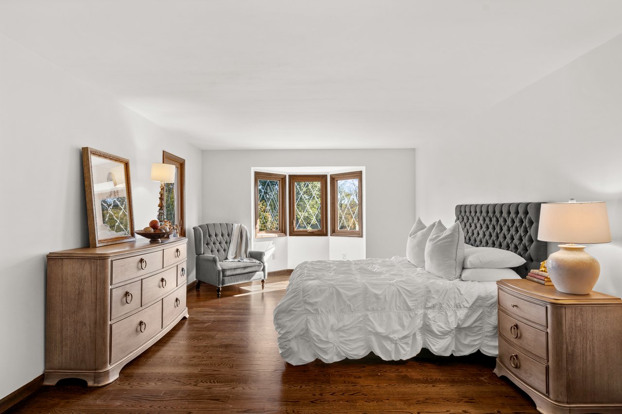 5 High Point Ct