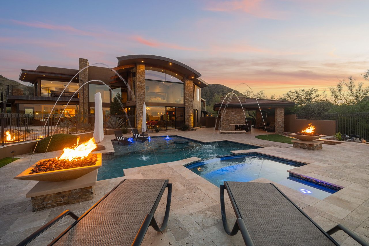 10570 E Pinnacle Peak Road