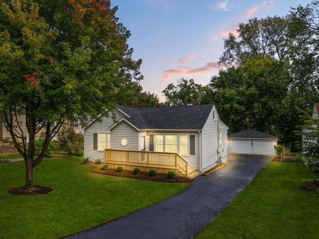 5505 Pershing Ave, Downers Grove 60515 | Fully Remodeled 3-Bedroom Ranch