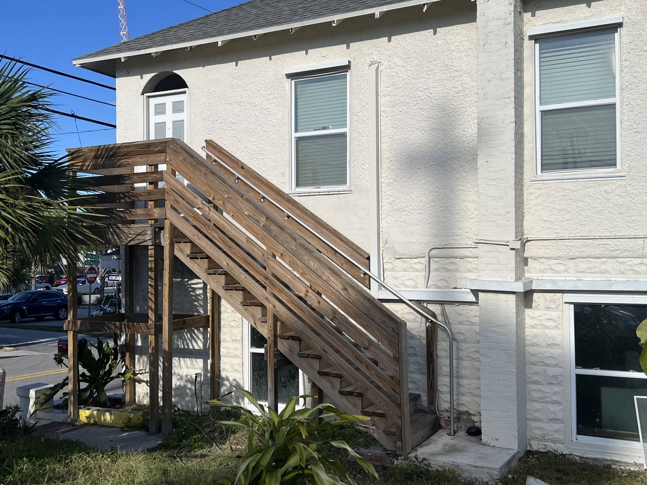 706 Harvey Ave