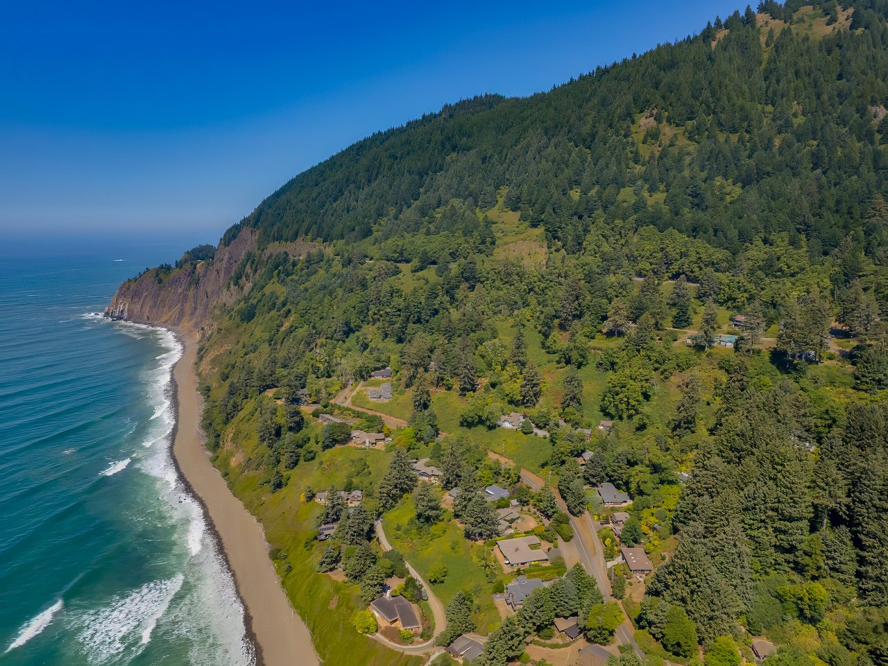 Sold coastal view lot at TL 1704 Twana Trace on Neahkahnie Mountain near Manzanita, Oregon