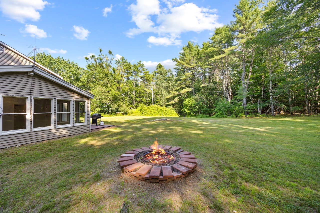 377 River Rd, Bowdoinham