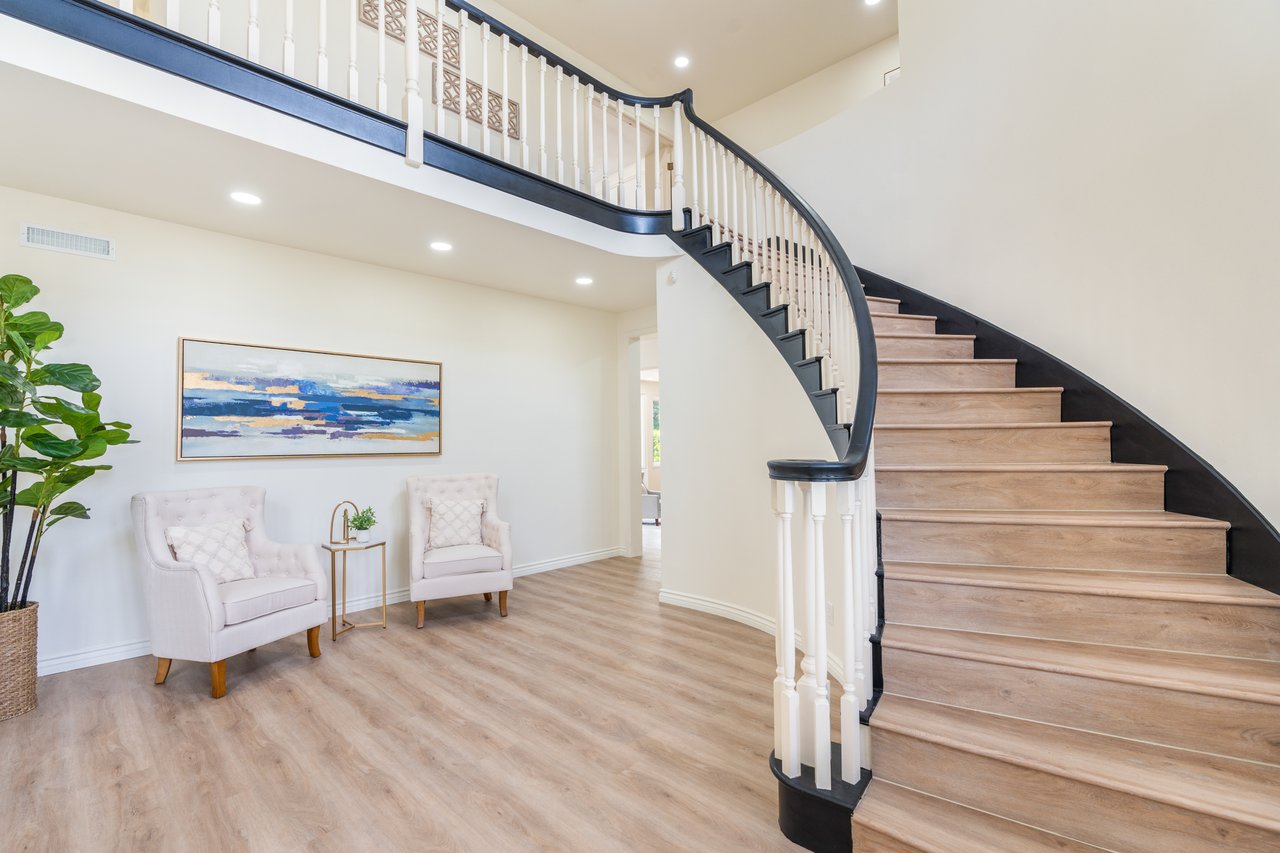 20 Meadow Wood Drive