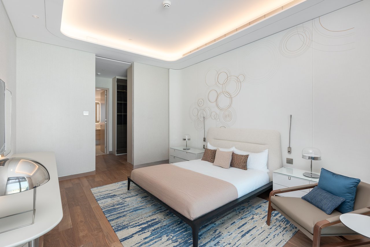 Four Seasons Private Residences - Apartment