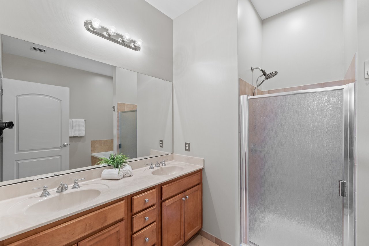 317 W Morgan St #215