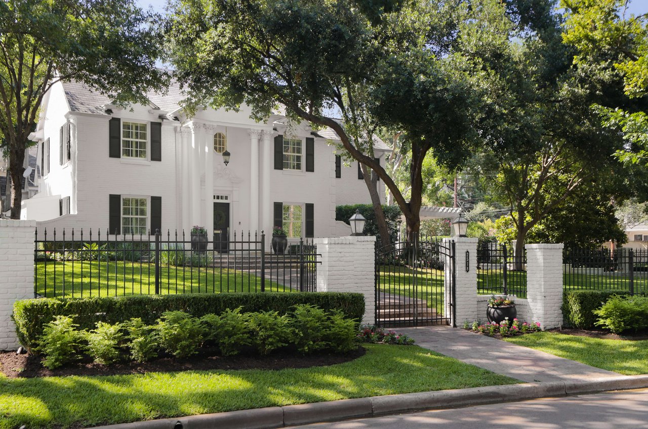 2518 Wooldridge Drive 