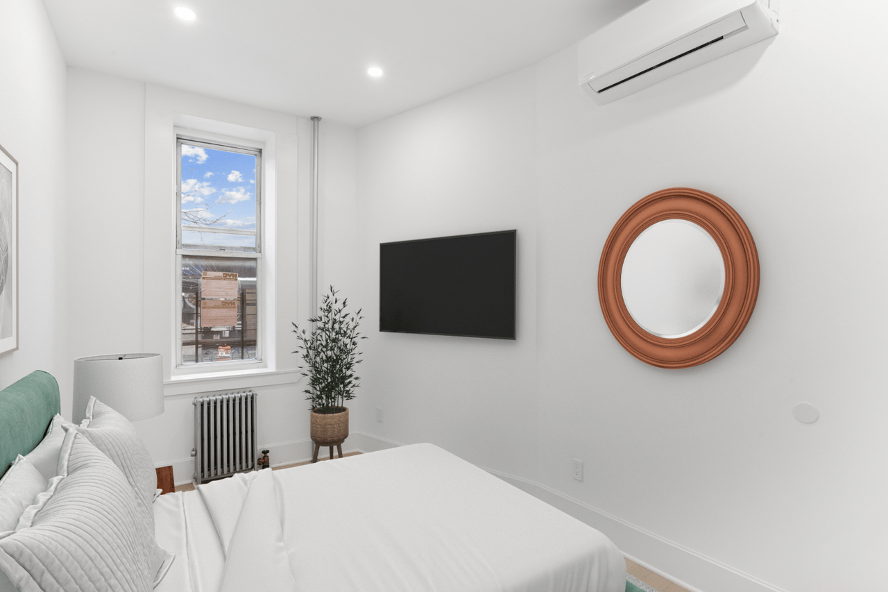 1483 Dekalb Avenue, Apt 1