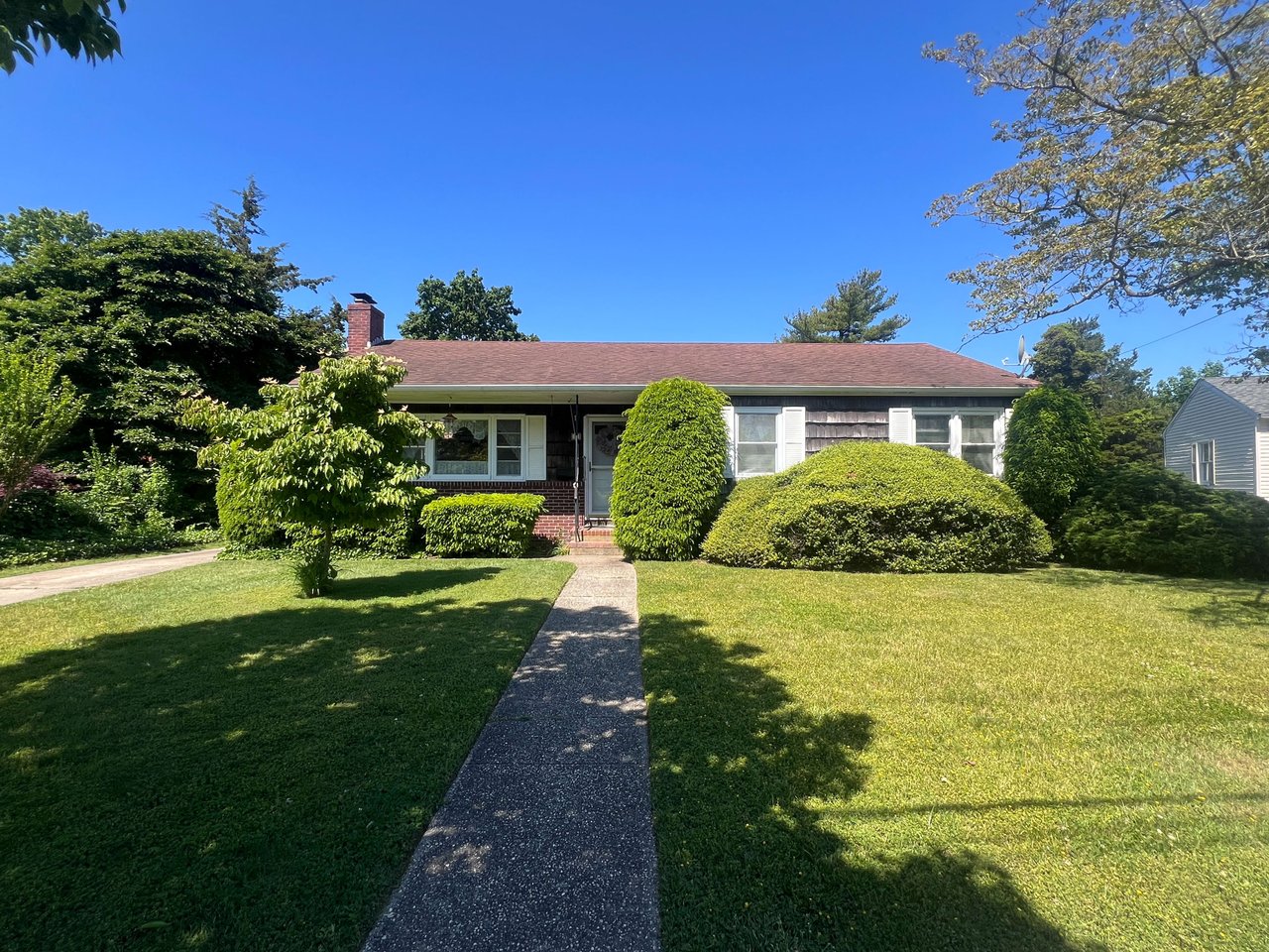 EXCELLENT OPPORTUNITY IN BELLPORT VILLAGE
