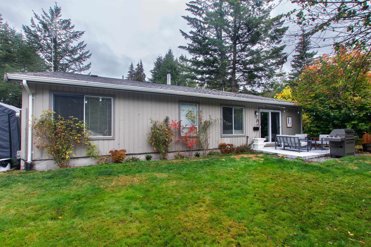 2584 Rhum & Eigg Dr