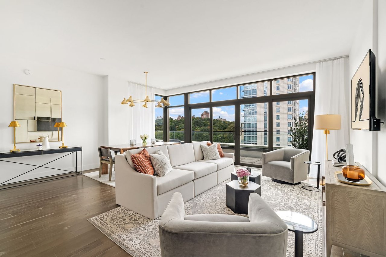 10 Lenox Avenue, Unit PHB