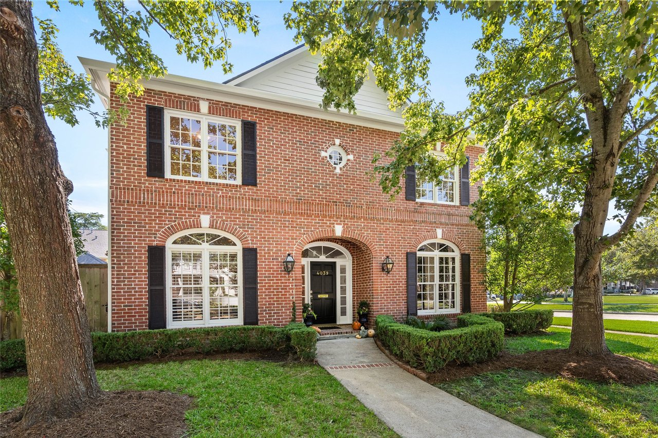 4039 Case St