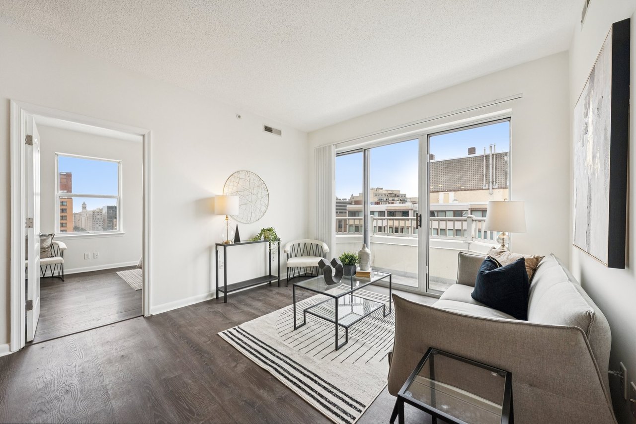 1111 11th St NW