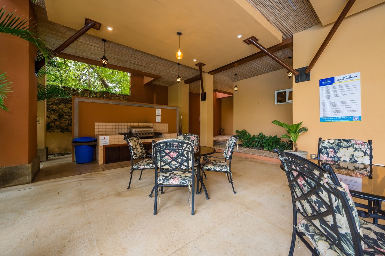 Naxos #8 | Modern Ocean-View Residence Steps from Playa Langosta