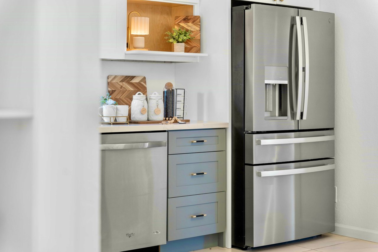 32490 Lake Temescal Ln