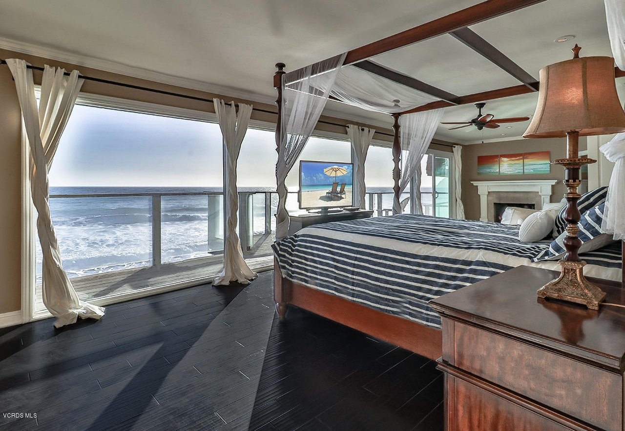 42620 Pacific Coast Hwy