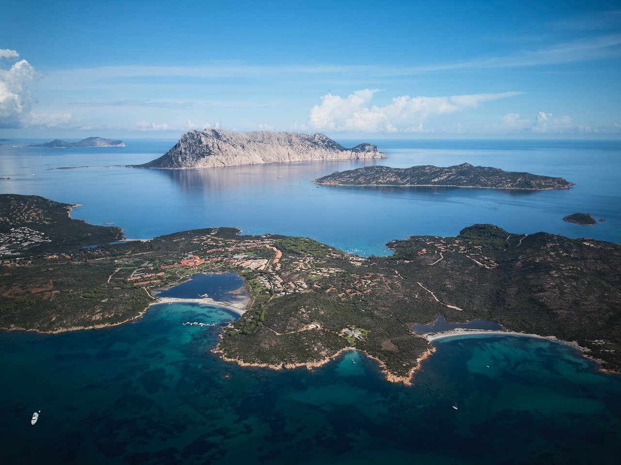 Breathtaking Beachfront Vacation Villa