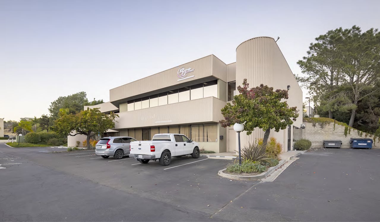 3323 Carmel Mountain Rd